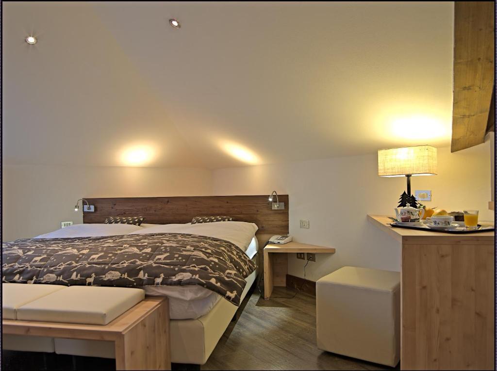 Hotel Pangrazzi Фучино Экстерьер фото